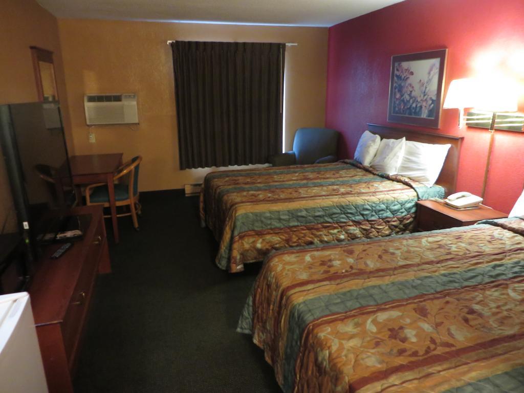 Riverside Suites North Mankato Δωμάτιο φωτογραφία