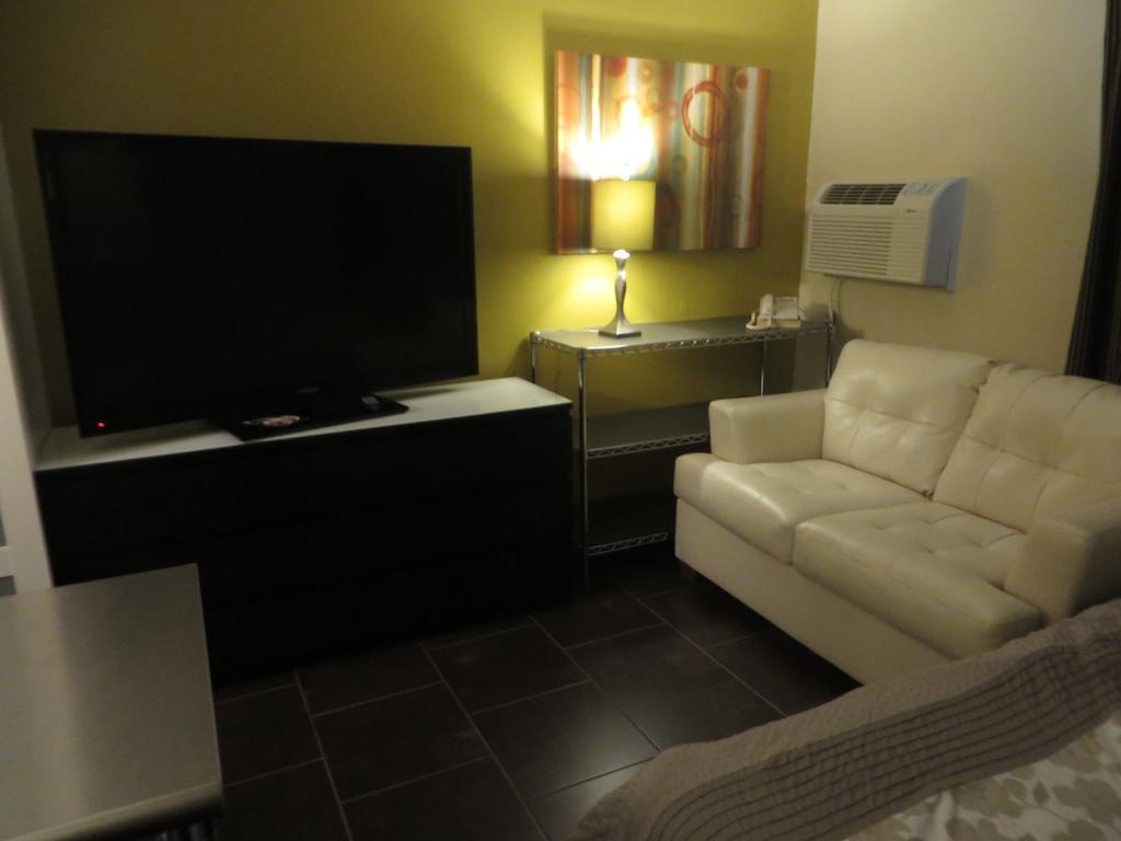 Riverside Suites North Mankato Δωμάτιο φωτογραφία