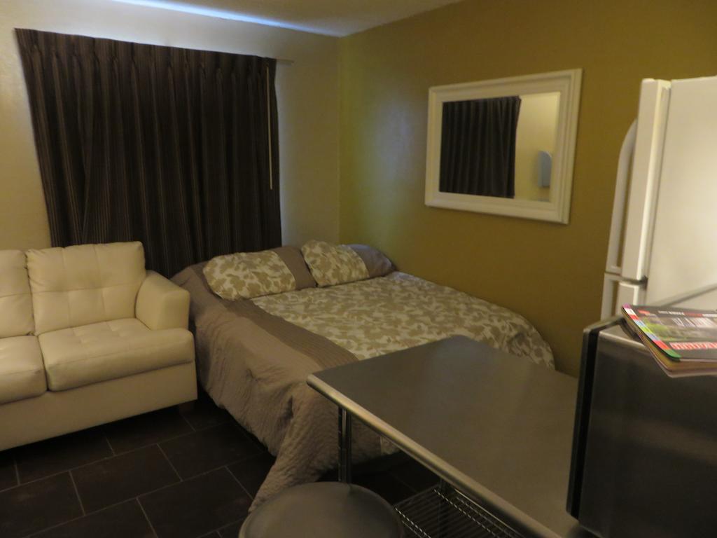 Riverside Suites North Mankato Δωμάτιο φωτογραφία